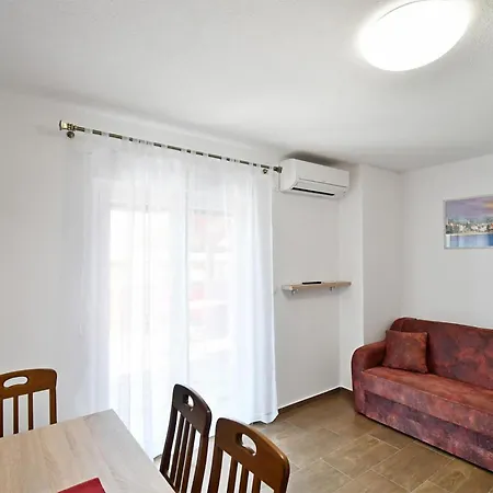 Apartment 2 Bedroom In