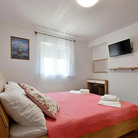 2 Bedroom In